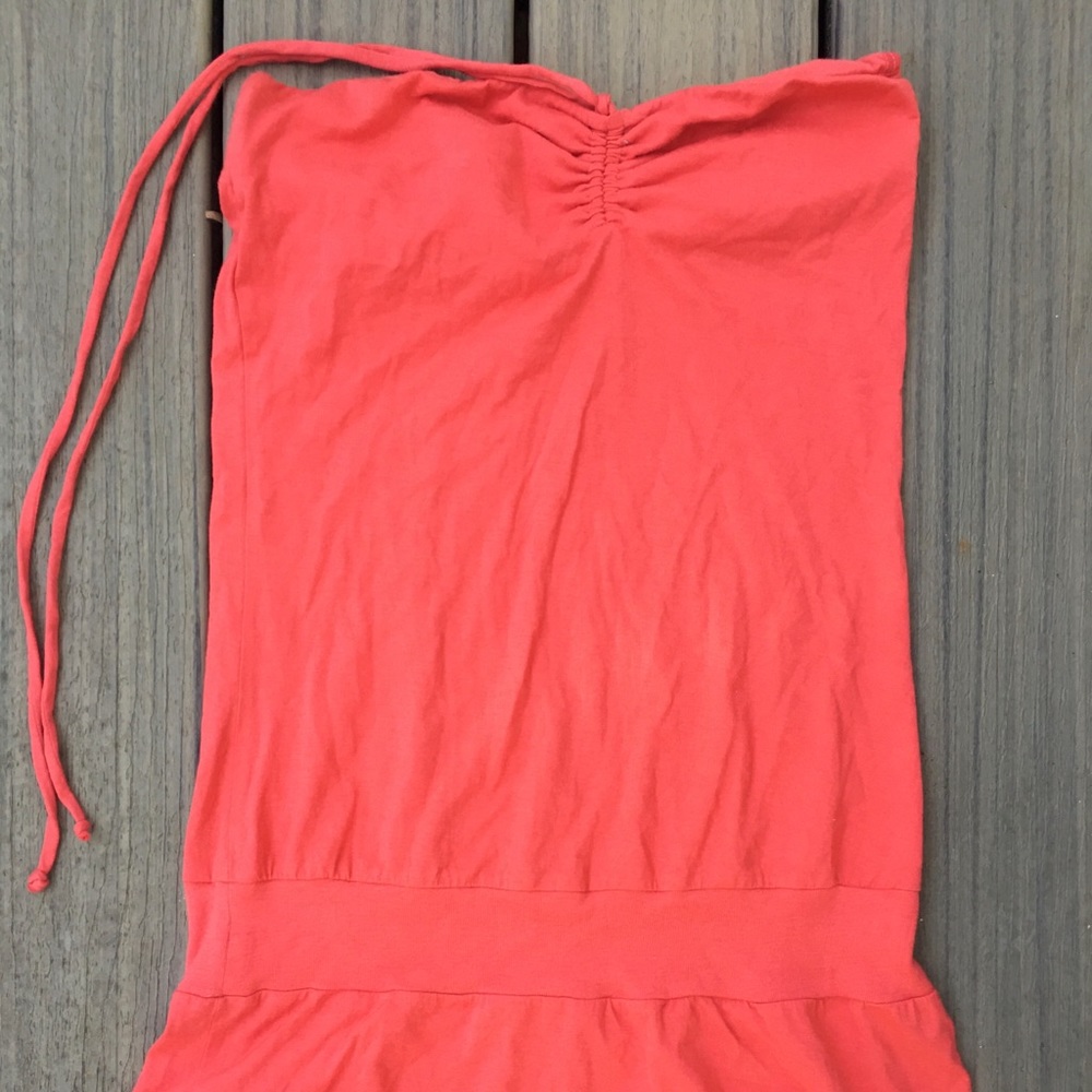 ABERCROMBIE & FITCH STRAPLESS CORAL SHIRT